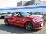 天気のいい日にオープンカーでドライブすると気持ちいいです