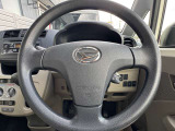 シンプルなデザインのハンドルです☆普段と同じように運転していただけます★