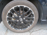 純正15インチアルミを装着!お洒落は足元から♪♪