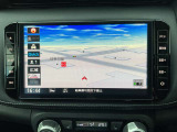 日産純正9インチメモリーナビ(MM320D-L)装備、NissanConnectマイカーアプリ対応、オペレーター通話や音声対話検索、スマホアプリと連動などに対応した高機能ナビ。