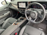 NissanConnectナビリンク付きプロパイロットです。