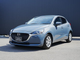 世界統一名称の『MAZDA2』となったコンパクト。「Be a Driver」のスローガンのもと、最適なドライビングポジションを提供できる室内空間と思い通りの走行性能を持った、クラスを超えたお車です!