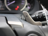 ステアリングには手をはなさずにシフトチェンジがおこなえるパドルシフトが付いています!マニュアル車のような感覚で操作することが出来ます。運転の楽しみが広がります!