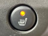 【シートヒーター】寒い日に重宝するシートヒーター!エアコンより早く温まってくれるので寒がりの人も安心ですね♪エアコンの温風は乾燥するから苦手、という方にもをおすすめです。