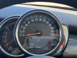 オリジナルサービスもついたMINI自動車保険も取り扱っております。MINI自動車保険にご加入いただくと、万一のトラブルを24時間365日サポートするエマージェンシー・サービスの〈プレミアム〉をご利用いただけます。