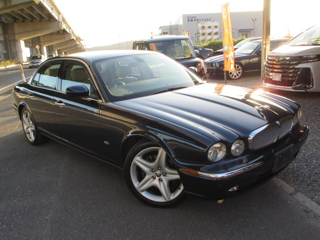 XJXJ 4.2 エグゼクティブバックカメラ 社外地デジ