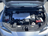 エンジンルームの画像です。店舗にて現車の確認もいただけますので、お電話で在庫のご確認の上是非ご来店くださいませ!!!ワクワクするクルマ選びをご提案します!