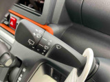 3.「認定中古車カルテ」は、走行距離や修復歴に加えてキズ・凹みの有無・状態や消耗品の交換、過去の整備状況がわかります。