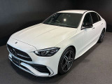 メルセデス独自の厳しいチェックを通過したクルマのみ「サーティファイドカー」と呼ばれます。メルセデスの認定中古車「サーティファイドカー」には、100項目にも及ぶ点検・整備項目が設定されています。