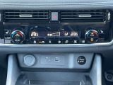 運転席と助手席それぞれにお好みの温度を設定することができる、左右独立温度調整機能付フルオートエアコンを装備しています。