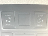 【両側パワースライドドア】スマートキーや運転席のスイッチで後席両側スライドドアの開閉が可能♪電動だから力を入れてドアを開ける必要が無く、小さなお子様でも簡単に開け閉めでき快適です♪
