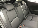 シートアレンジの豊富な車はその分シートが薄くなり、座り心地が悪くなります。しっかりと固定する事で生まれる安心の乗り心地を体験下さい。