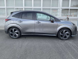 ドアバイザー付の車両です