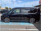 当店の車両は大量仕入れ、大量販売を行っておりますので、お客様にお安くご提供させていただいております。