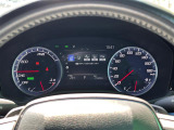 【スピードメーター】メーターがシンプルで見やすく運転しやすいですね!