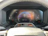 【スピードメーター】メーターがシンプルで見やすく運転しやすいですね!