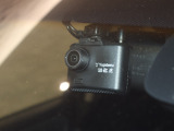 前後にドライブレコーダーを装備したお車ですのでもしもの時もしっかりとお客様をサポートします♪