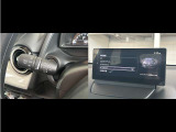 『センサーワイパー』 雨感知して自動でワイパーを作動致します。センサーの感度もダイヤルで調整可能。 拭取るスピードもお任せで便利です。