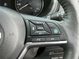 運転支援機能・プロパイロット搭載。 設定した速度で定速走行でき、先行車に自動で追従走行も可能です。さらにハンドル支援機能もあり、車線の中央を走るように制御してくれます。