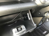 ETCが装着されています。再セットアップ後高速道路の料金所をノンストップで通過できて大変便利です。