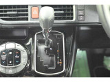 MTモード付。発進時やシフトチェンジ時もストレスなくマニュアル運転を楽しめます♪