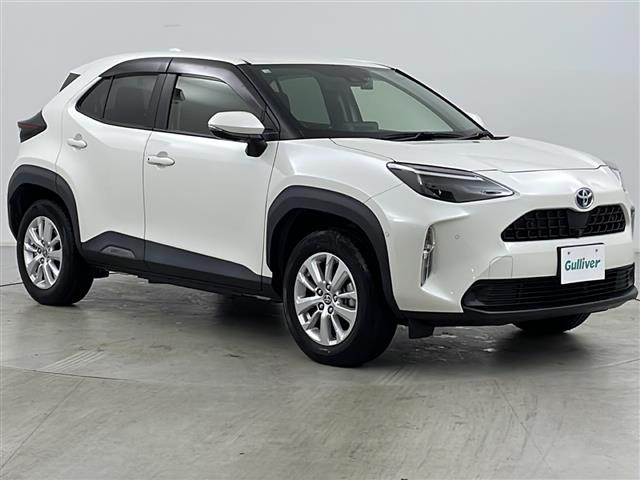 ヤリスクロス 1.5 ハイブリッド G E-Four 4WD 修復歴無し