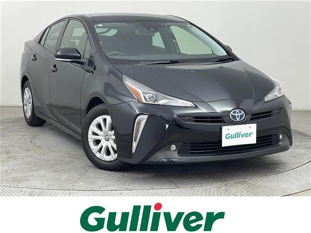 プリウス1.8 S セーフティ プラスII E-Four 4WD4WD 修復歴無し