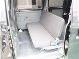 お車選びをお楽しみ頂けるよう、在庫車の展示スペースを十分に確保しております。