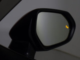 BSM(ブラインドスポット)モニター装備!死角の車の接近をお知らせしてくれる安全装備になります!