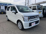 高年式車〜登録済車など、お得な中古車を取り揃えております。お気軽にご来店下さい。スタッフ一同お待ちしております。