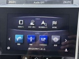 日産純正メモリーナビ。操作も簡単なタッチパネルです。