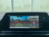 安心のネットワーク。全国196箇所(2023年1月現在)のBMW正規ディーラーのサービスセンターで整備・保証修理を受けることができます。