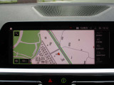 純正ナビ・全方位M・Carplay・置くだけ充電・Pバックドア・黒革シート・革巻きH・パドルシフト・シートヒーター・純正18AW・アダプティブクルーズ・BSM・360°ドラレコ