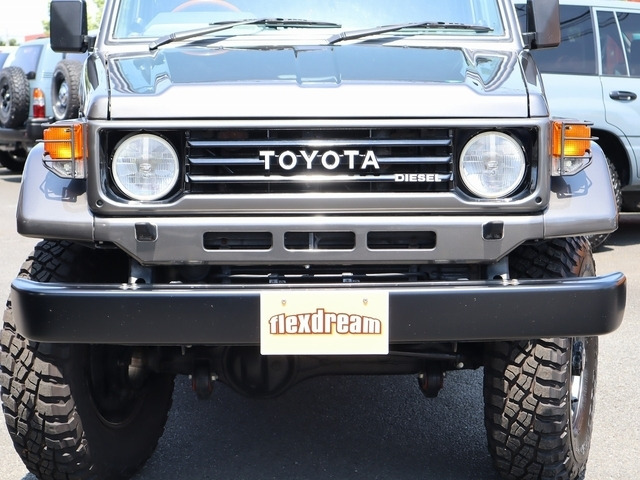 トヨタ ランドクルーザー70 4.2 ZX ディーゼル 4WD の中古車詳細