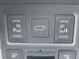 気になる車はすぐにお問い合わせください!画面右側の0066から始まる無料ダイヤルからお問い合わせ下さい!専門スタッフがお車のご質問にお答えいたします!
