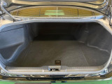 『車を購入した後の車検やメンテナンス、キズを直す板金、事故受付まで承ります。愛車についてのご相談はすべて当店にお任せください。』