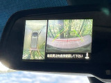 【マルチアラウンドモニター】専用のカメラにより、上から見下ろしたような視点で360度クルマの周囲を確認することができます☆死角部分も確認しやすく、狭い場所での切り返しや駐車もスムーズに行えます。