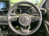 インテリアに合わせたデザインのステアリングは、運転される方のことも考え、運転しやすい形状、大きさです。是非一度、実際に触ってお確かめください。