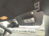 気になる車はすぐにお問い合わせください!画面右側の0066から始まる無料ダイヤルからお問い合わせ下さい!専門スタッフがお車のご質問にお答えいたします!