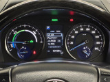 【メーターまわり】ドライバーから見やすい位置にあって安全運転に寄与します。マルチインフォメーションディスプレイでは、クルマに関する情報の確認はもちろん、各種安全機能・装備のON/OFFも設定可能。