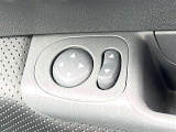 気になる車はすぐにお問い合わせください!画面右側の0066から始まる無料ダイヤルからお問い合わせ下さい!専門スタッフがお車のご質問にお答えいたします!