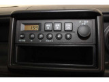 FM/AM ラジオ装備