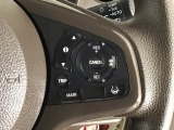 【アダプティブ・クルーズ・コントロール】予め設定した車速内でクルマが自動的に加減速。 前走車との適切な車間距離を維持しながら追従走行し、高速道路でのドライバーの疲労を軽減してくれる嬉しい機能付♪