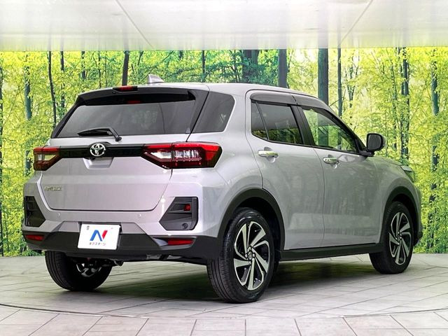 トヨタ ライズ 1.2 Z の中古車詳細 (1,280km, スムースグレーマイカ