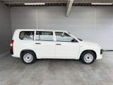全車1年間の走行距離無制限のロングラン保証付きです。また、さらに安心をお求めの方には1年〜2年の保証延長ができる「ロングランα保証」(有償)もお選びいただけます。