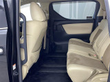 みなさまのお車選びのお手伝いをさせてください!スタッフ一同心よりご来店、お問い合わせをお待ちしております!