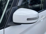 全車ルームクリーニングを行ってご納車いたします!専門業者の協力で見えるところだけではなく、細部まで行き届いたクリーニングを行っております!気持ちのいいご納車をお届けできるよう準備を心がけております!