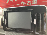 当店の営業時間は朝10時〜夜18時半までとなっております。定休日は水曜日です。年末年始、夏季休暇時この限りではございませんので、当社HPでご確認お願い致します。