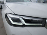 LEDヘッドライトで視界も良好です。見た目も恰好良いです。