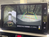 【パノラミックビューモニター】専用のカメラにより、上から見下ろしたような視点で360度クルマの周囲を確認することができます☆死角部分も確認しやすく、狭い場所での切り返しや駐車もスムーズに行えます。